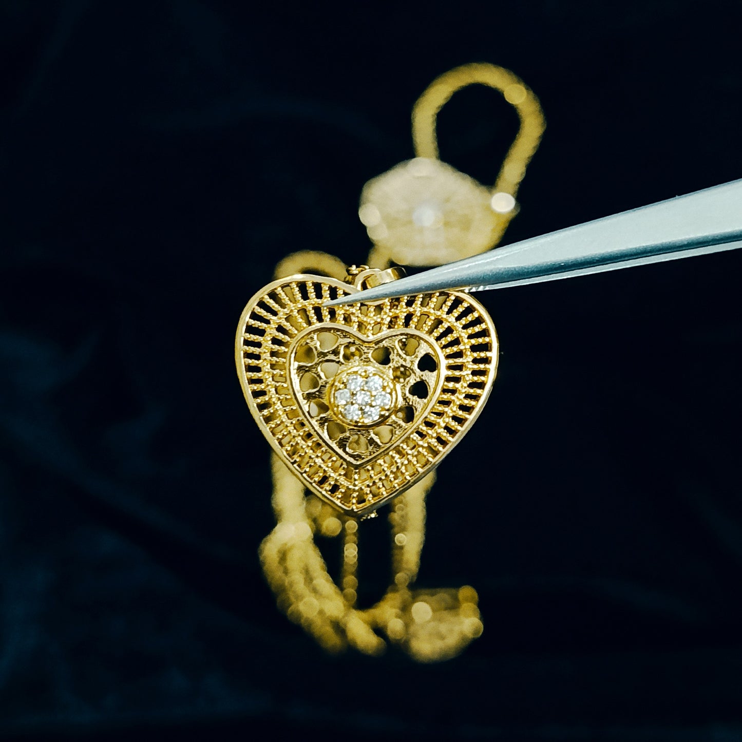 China Gold Zircon Heart Set