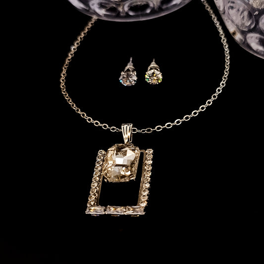 Square Zircon Set