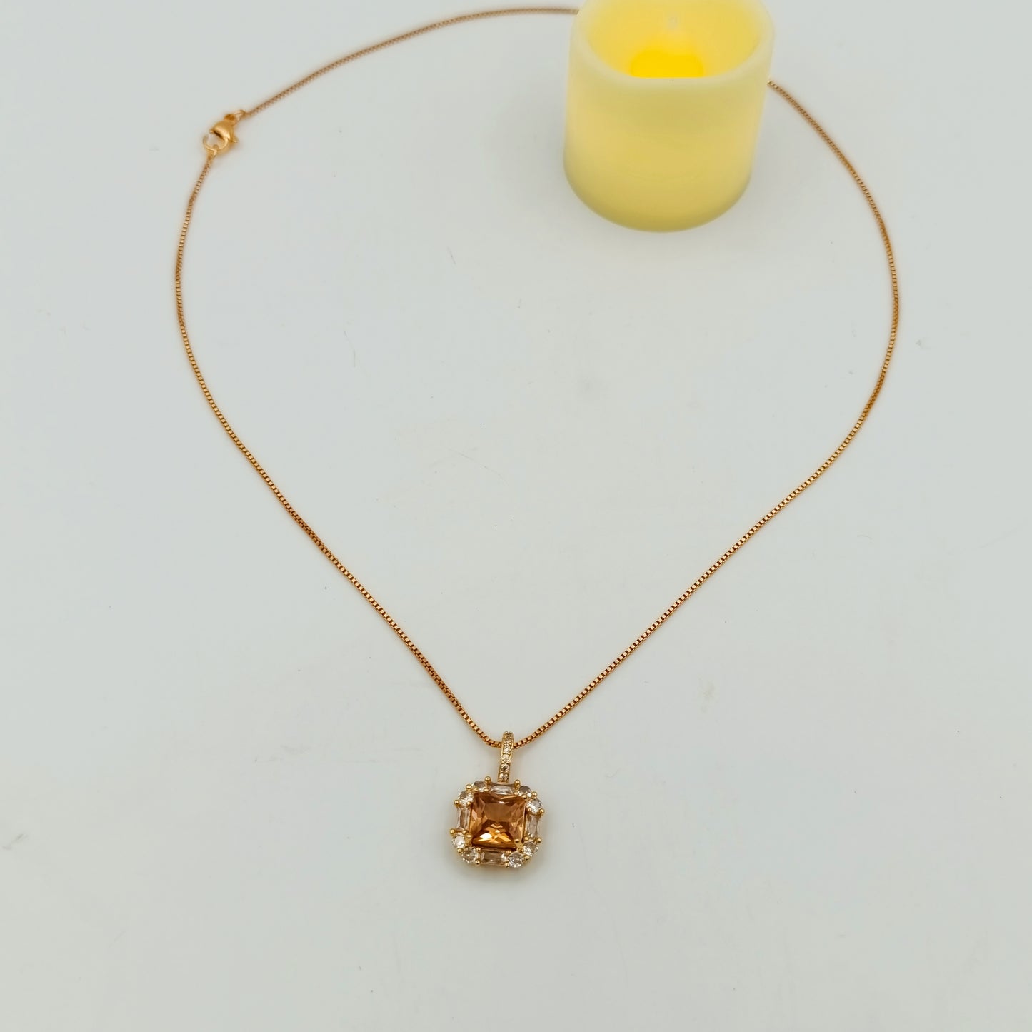 2k Zircon Locket - Champagne